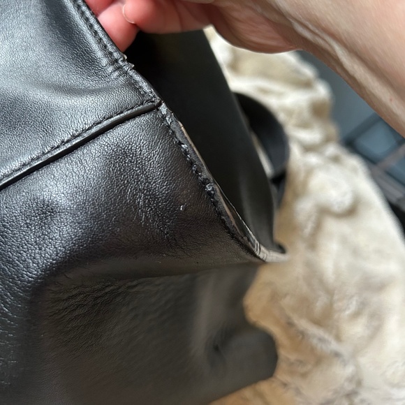 STELLA McCARTNEY Stella Logo Vegan Leather Tote Bag - Picture 7 of 16